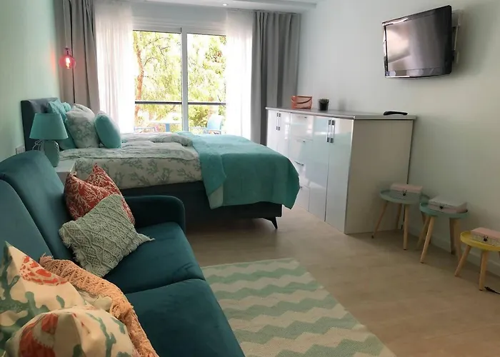 Mar First Line Americas - Limpistar * Costa Adeje (Tenerife)