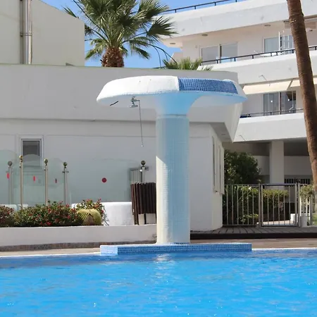 Mar First Line Playa Americas Apartamento *