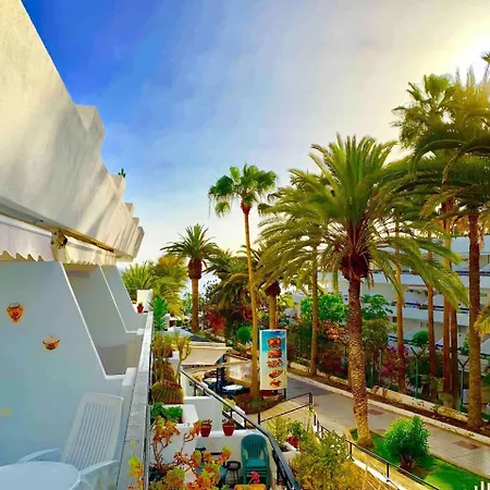 Mar Frente Al Mar, Americas | Limpistar *